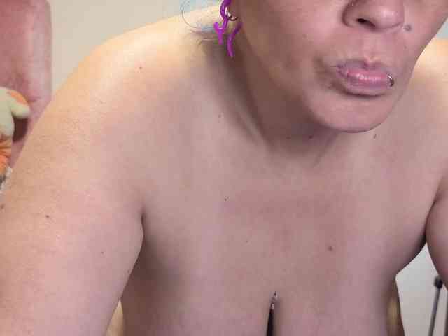 zoedoll webcam