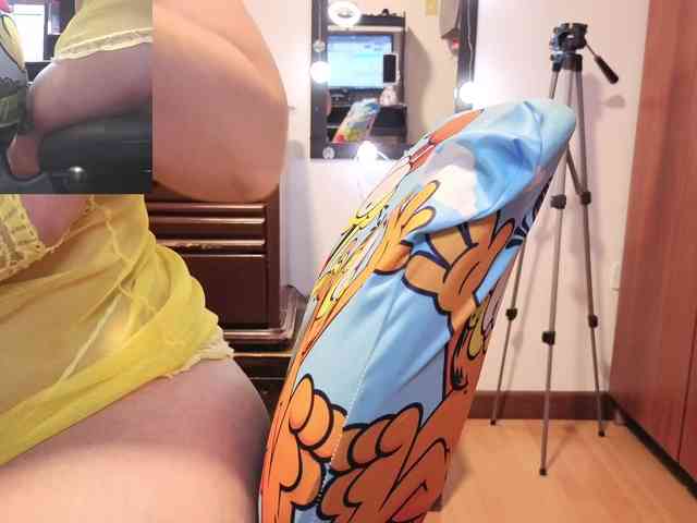 zoedoll webcam