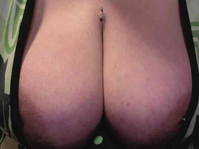 zoedoll Live Webcam on BongaCams