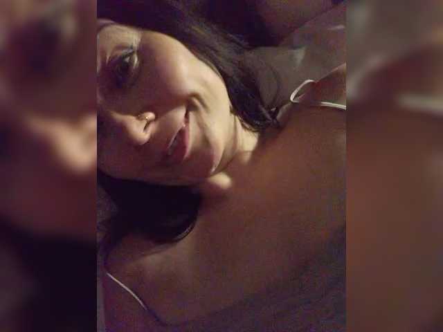 Katerinagreiz live cam on BongaCams