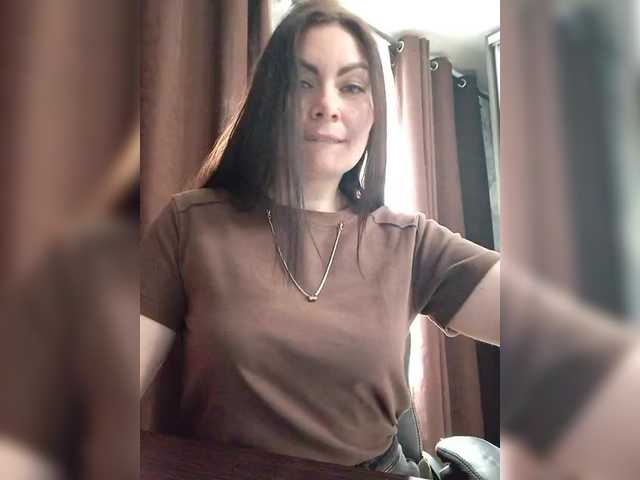 Katerinagreiz's BongaCams show and profile