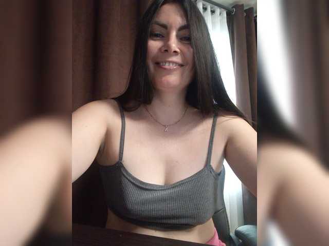 Katerinagreiz live cam on BongaCams