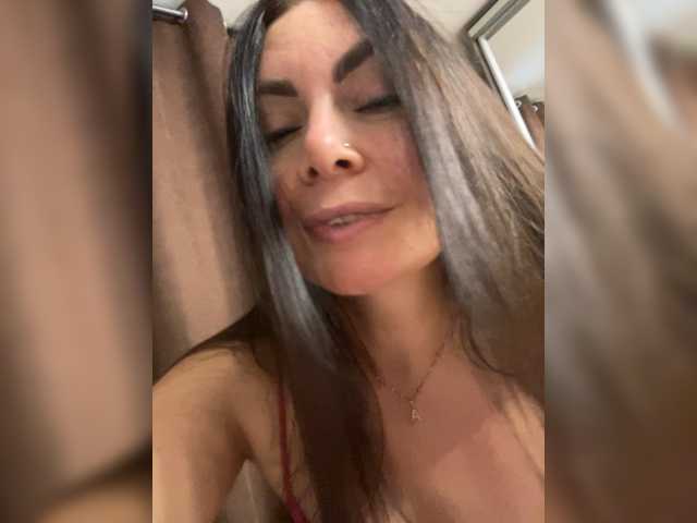 Katerinagreiz live cam on BongaCams