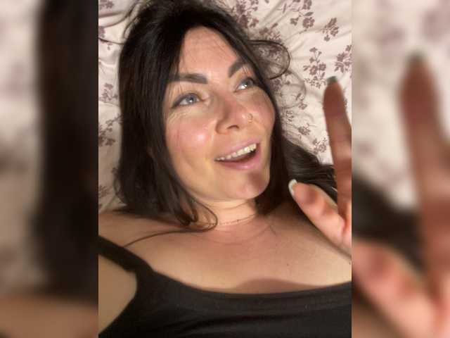 Katerinagreiz live cam on BongaCams