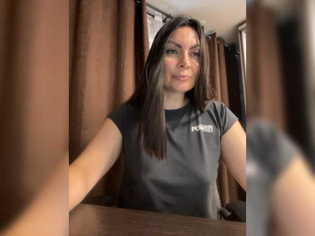 Katerinagreiz live cam on BongaCams