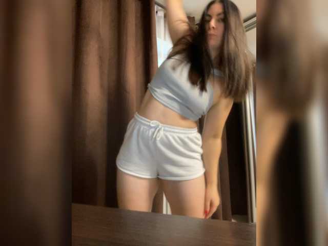_Alexandra_ live cam preview