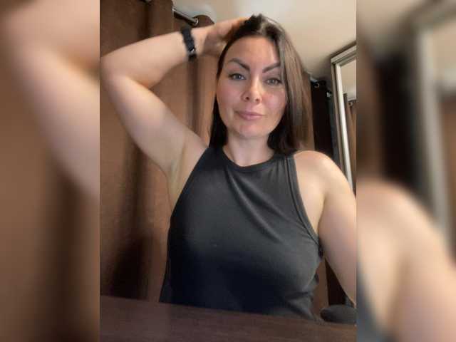 Katerinagreiz live cam on BongaCams