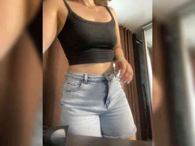 _Alexandra_ webcam