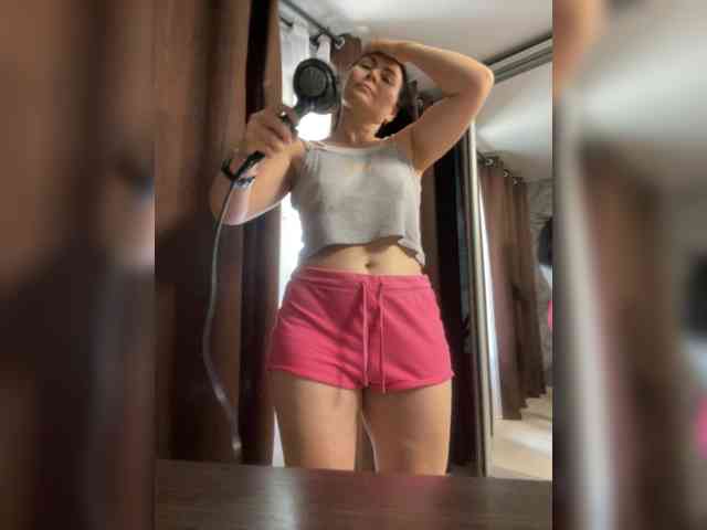 _Alexandra_ webcam