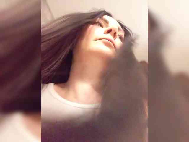 _Alexandra_ webcam