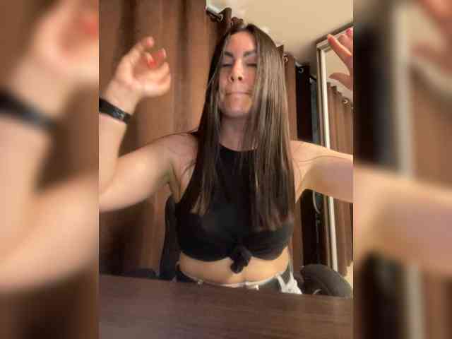 _Alexandra_ webcam