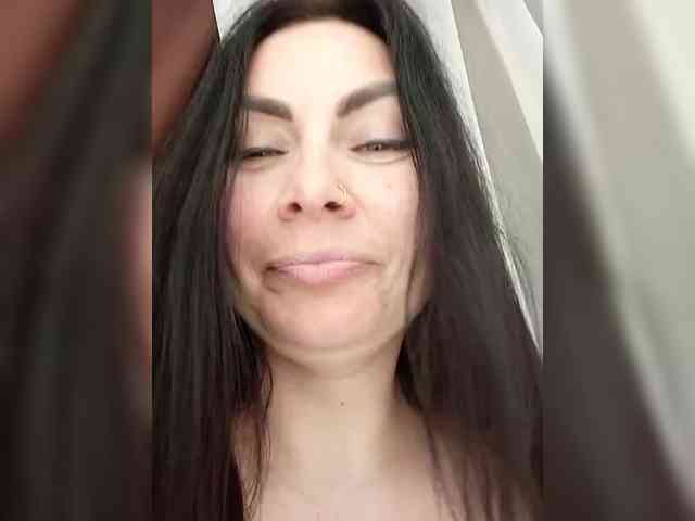 _Alexandra_ webcam