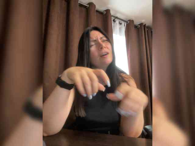 _Alexandra_ webcam