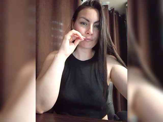 _Alexandra_ webcam