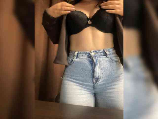 _Alexandra_ webcam