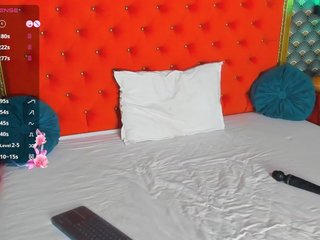 -VALERIIAA- Porn Show