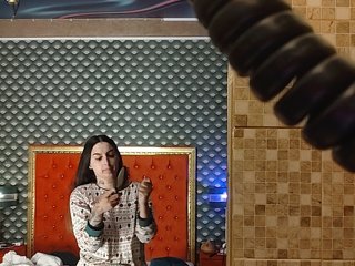 -VALERIIAA- Porn Show