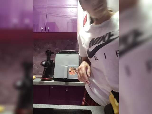 -VALERIIAA-