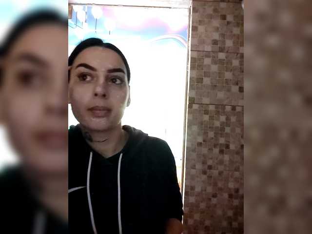 Preview of -valeriiaa-