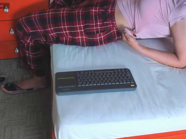 VallerieJones live webcam show