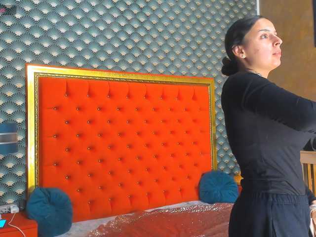-VALERIIAA-