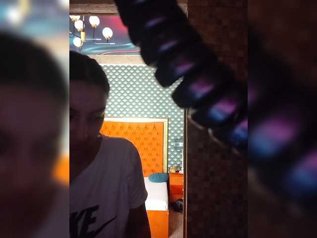 -VALERIIAA-