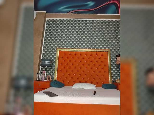 -VALERIIAA-