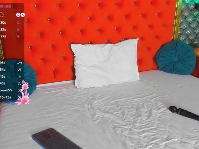 -VALERIIAA- live webcam show