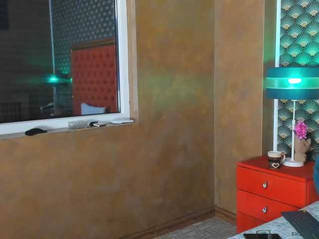 -VALERIIAA-