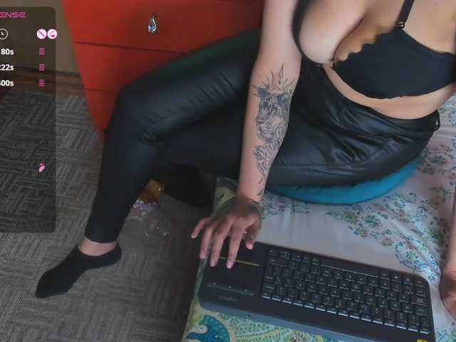 Preview of -valeriiaa-