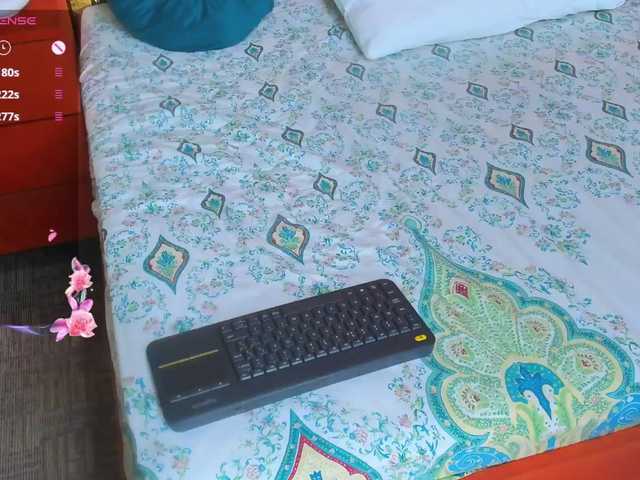 VallerieJones live cam on BongaCams