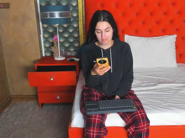 VallerieJones live cam on BongaCams