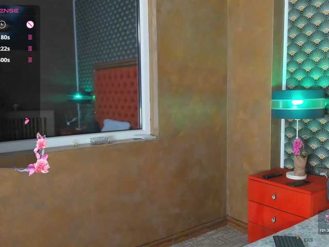 VallerieJones live cam on BongaCams