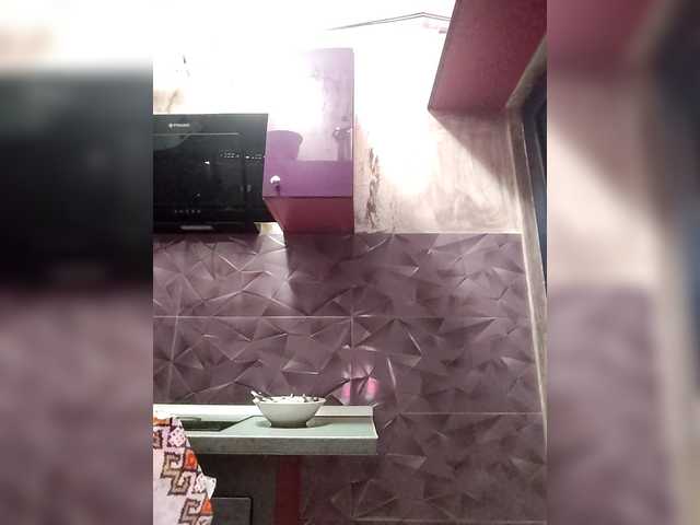 Preview of -valeriiaa-