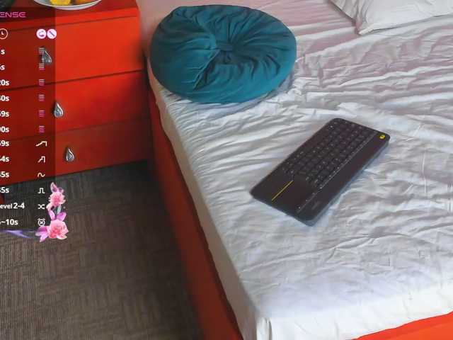 VallerieJones live cam on BongaCams