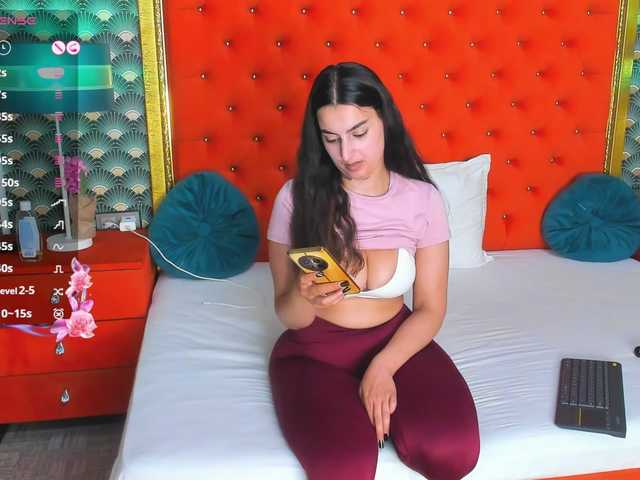 valleriejones live sex