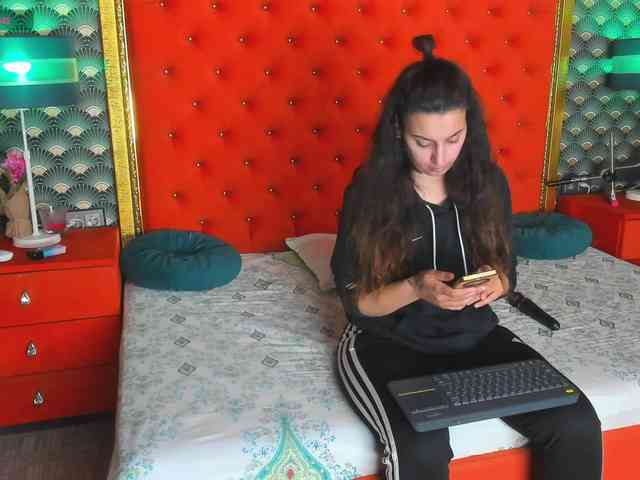 -VALERIIAA- webcam