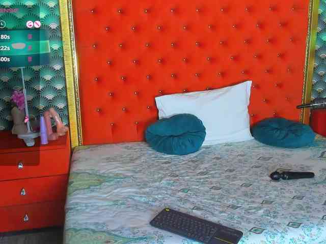 -VALERIIAA- webcam