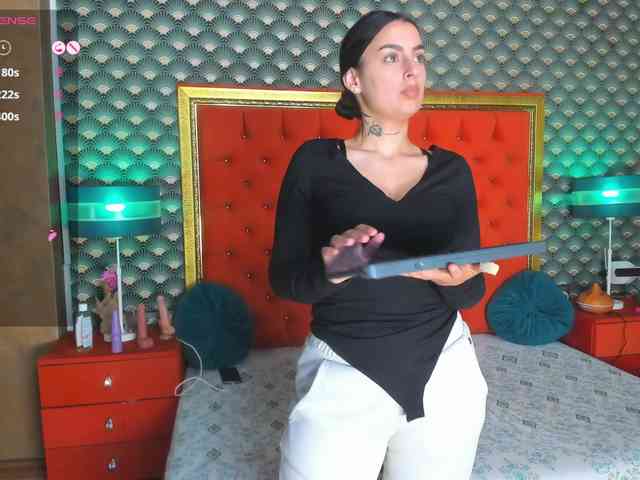-VALERIIAA-