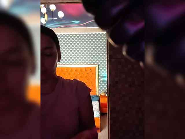 -VALERIIAA- webcam