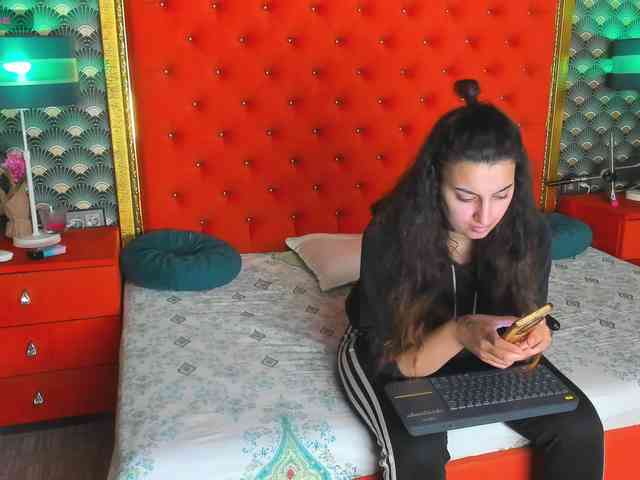 -VALERIIAA- webcam