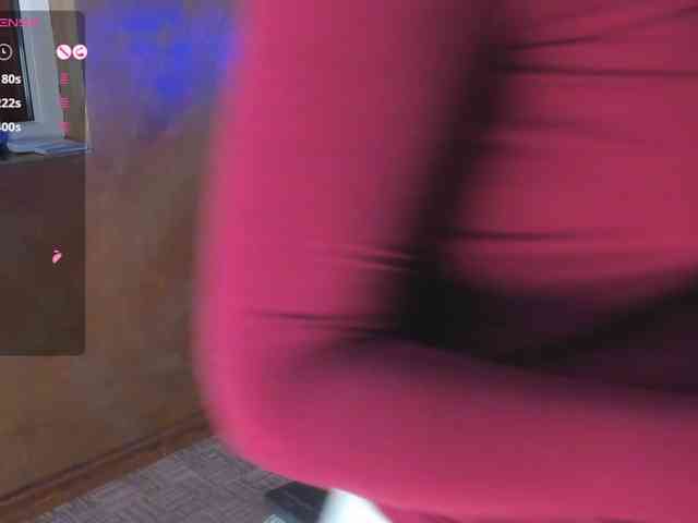 Model: -VALERIIAA-