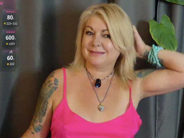 _Shanti_ live cam preview