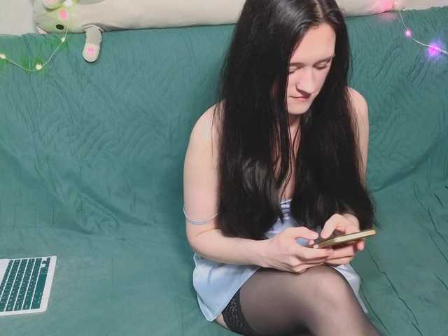 EkateRriga live cam on BongaCams