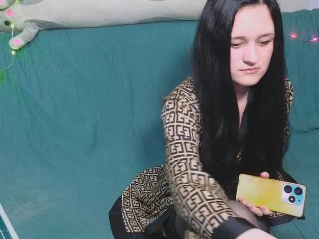 EkateRriga live cam on BongaCams
