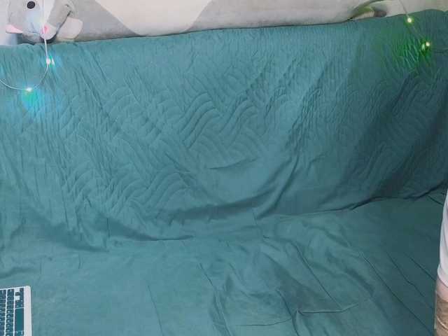 EkateRriga live cam on BongaCams