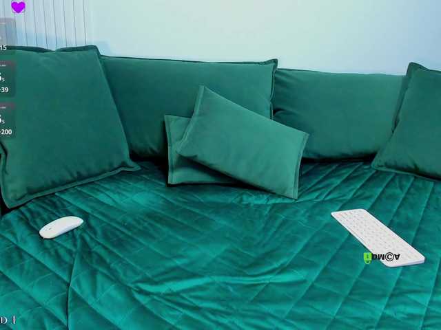 S0FlA live cam on BongaCams