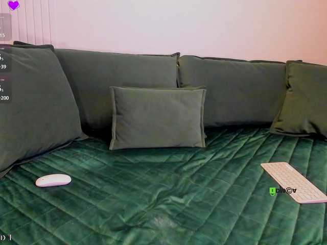 S0FlA live cam on BongaCams