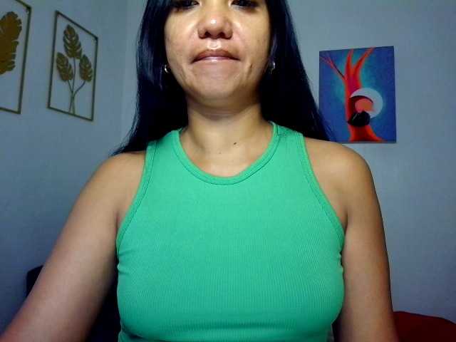 Tina_Jade