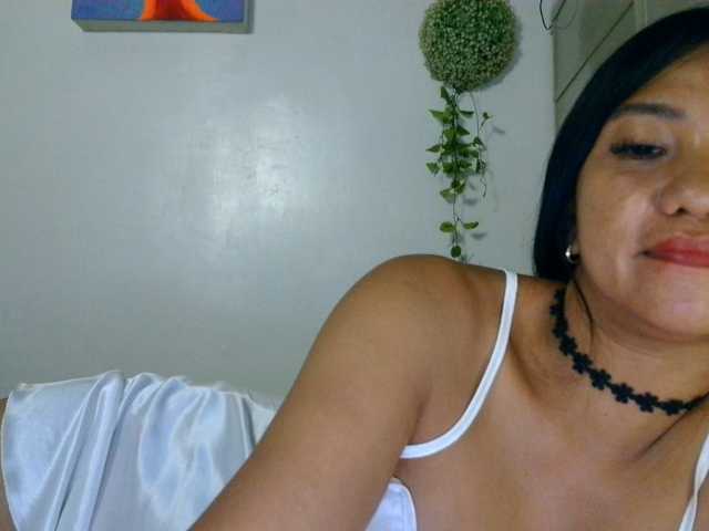 jennahshampoo live cam on BongaCams